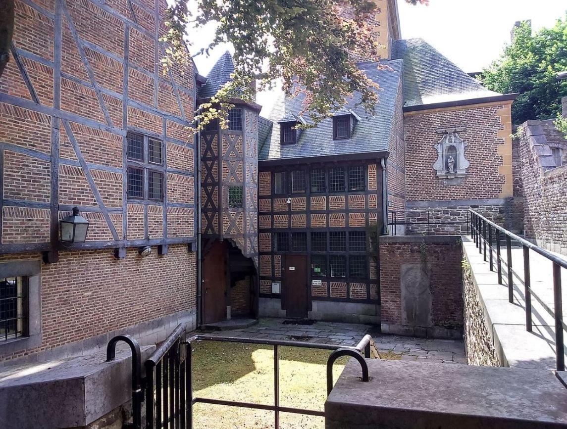 Ferienwohnung La Cave De Nana Lüttich Exterior foto